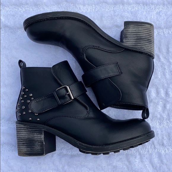 Seven7 Shoes - Seven7 Black Biker Boots